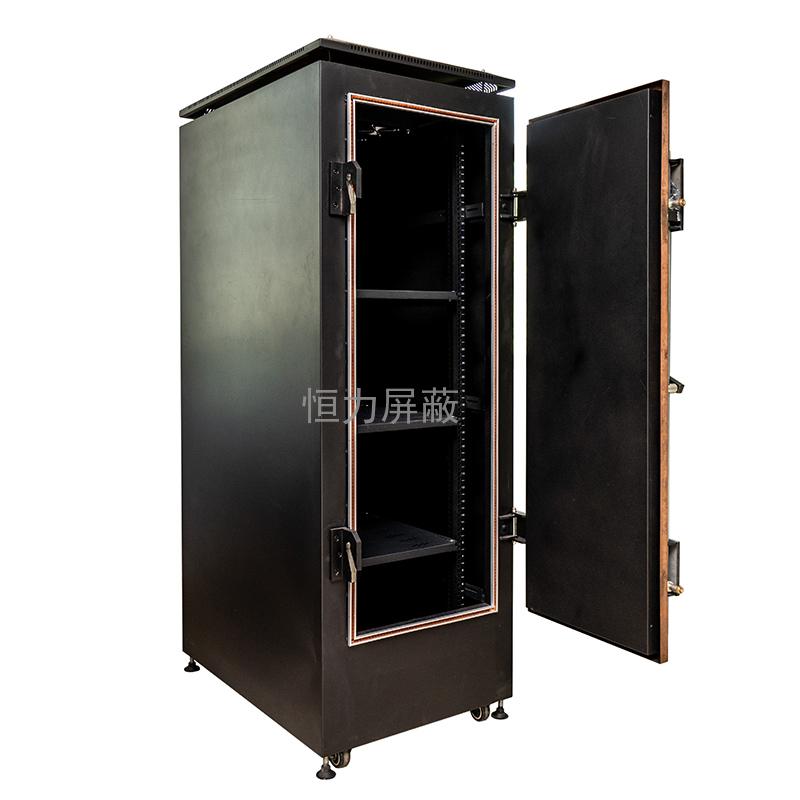 使用屏蔽機(jī)房時(shí)必須注意這些問題 使用屏蔽機(jī)房時(shí)必須注意這些問題